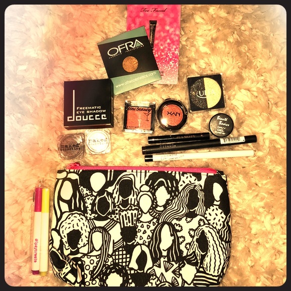 tarte Other - Lot of 4 Eye Liners and 7 Eye Shadows